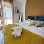 Le Coloré - Parking Gratuit - Confortable Appartement