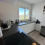 Le Coloré - Parking Gratuit - Confortable Appartement