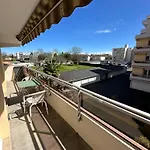 Appartement Le Coloré - Parking Gratuit - Confortable Pau