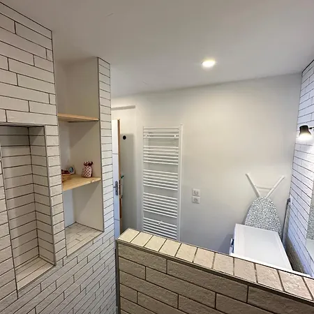 Appartement Le Coloré - Parking Gratuit - Confortable