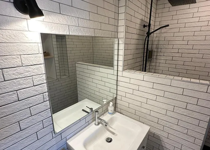 Le Colore - Parking Gratuit - Confortable